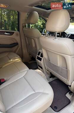 Внедорожник / Кроссовер Mercedes-Benz M-Class 2014 в 