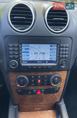 Внедорожник / Кроссовер Mercedes-Benz M-Class 2008 в 