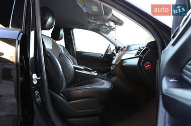 Внедорожник / Кроссовер Mercedes-Benz M-Class 2014 в 