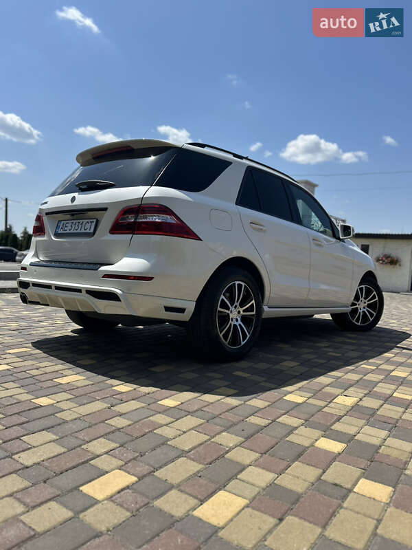 Внедорожник / Кроссовер Mercedes-Benz M-Class 2012 в Днепре