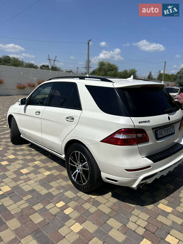 Внедорожник / Кроссовер Mercedes-Benz M-Class 2012 в Днепре