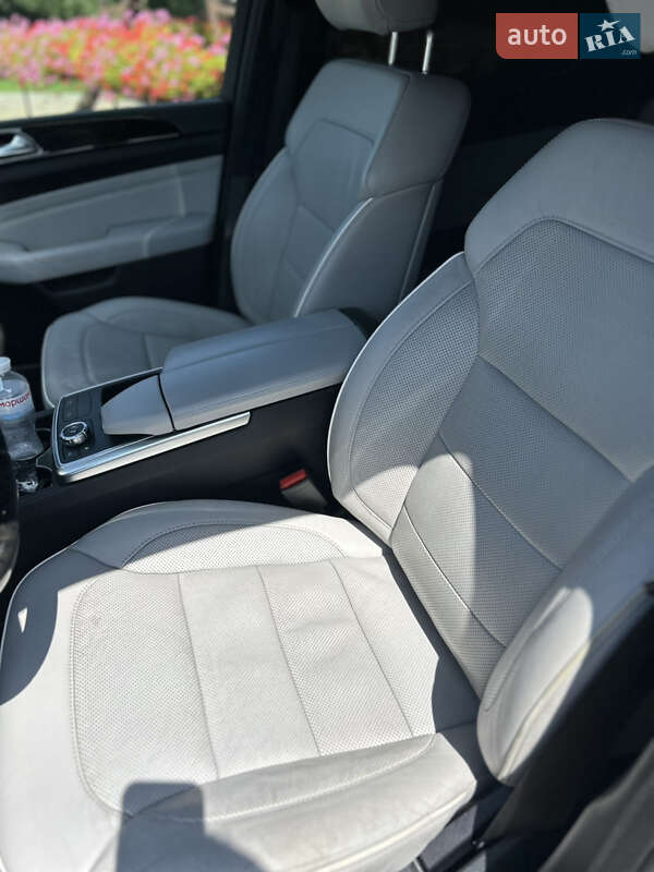 Внедорожник / Кроссовер Mercedes-Benz M-Class 2012 в Днепре