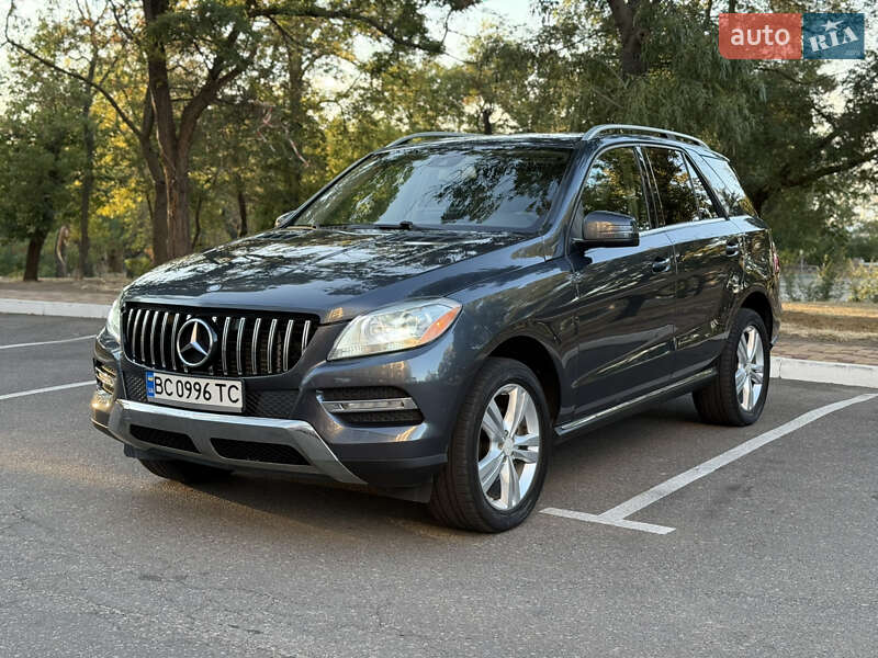 Внедорожник / Кроссовер Mercedes-Benz M-Class 2013 в Одессе