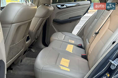 Внедорожник / Кроссовер Mercedes-Benz M-Class 2013 в 