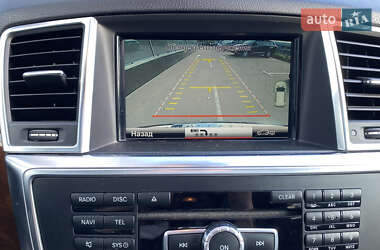 Внедорожник / Кроссовер Mercedes-Benz M-Class 2013 в 