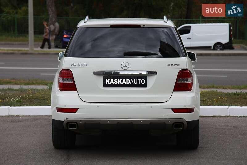 Внедорожник / Кроссовер Mercedes-Benz M-Class 2010 в Харькове