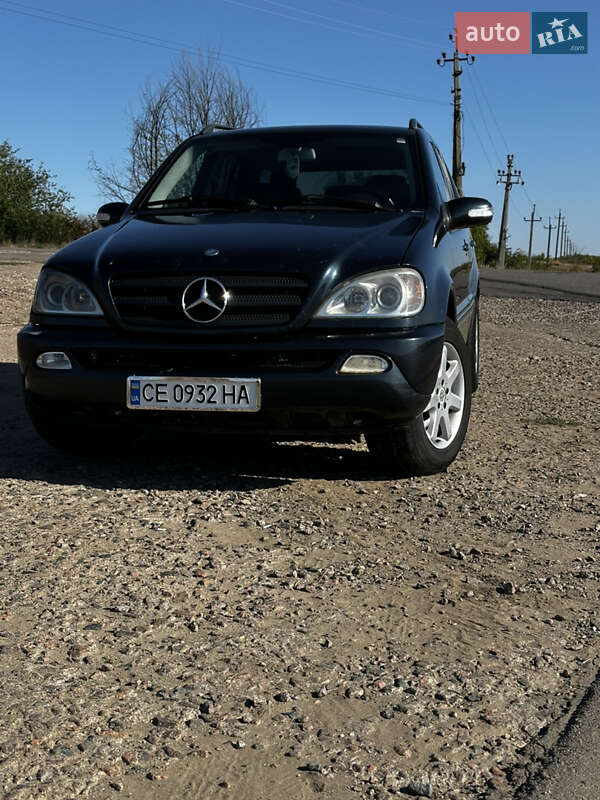 Внедорожник / Кроссовер Mercedes-Benz M-Class 2002 в Павлограде
