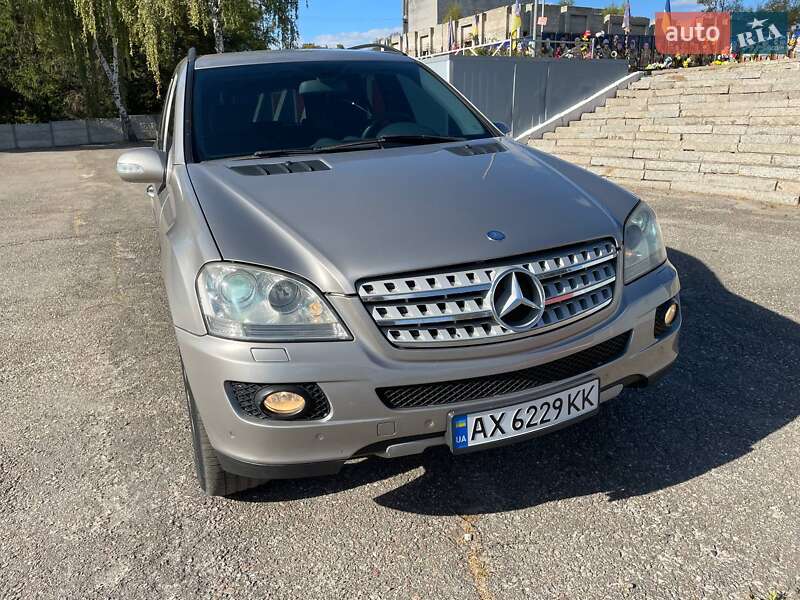 Внедорожник / Кроссовер Mercedes-Benz M-Class 2008 в Валках