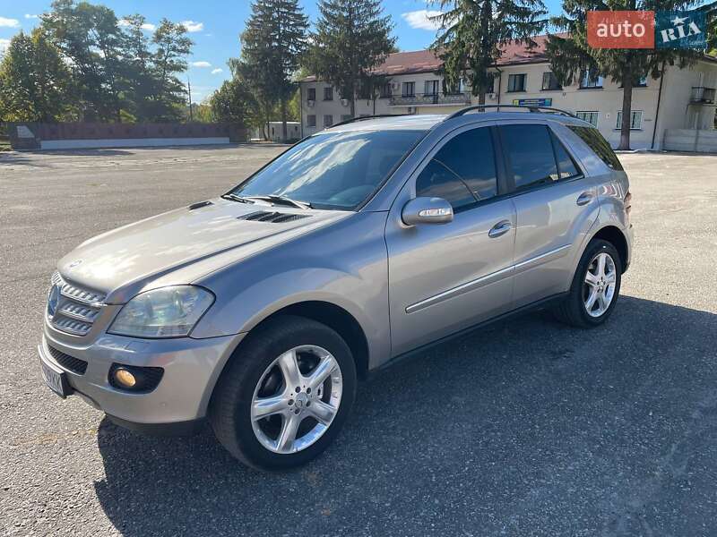 Внедорожник / Кроссовер Mercedes-Benz M-Class 2008 в Валках