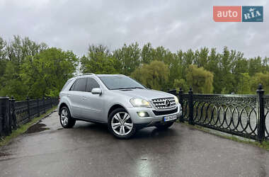 Внедорожник / Кроссовер Mercedes-Benz M-Class 2008 в 