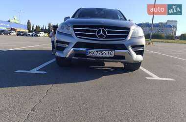 Позашляховик / Кросовер Mercedes-Benz M-Class 2015 в 