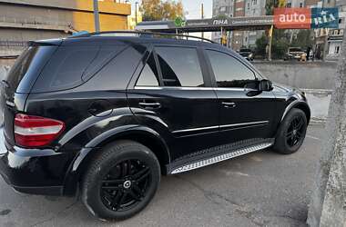 Внедорожник / Кроссовер Mercedes-Benz M-Class 2007 в 