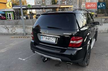 Внедорожник / Кроссовер Mercedes-Benz M-Class 2007 в 