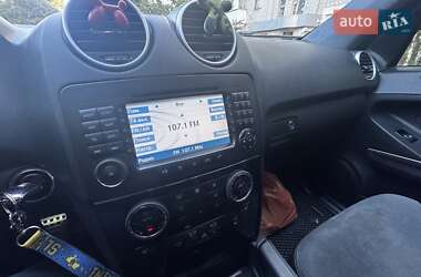 Внедорожник / Кроссовер Mercedes-Benz M-Class 2007 в 