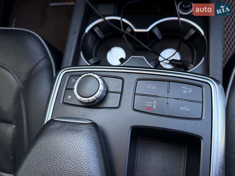 Позашляховик / Кросовер Mercedes-Benz M-Class 2013 в Одесі