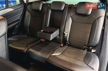 Внедорожник / Кроссовер Mercedes-Benz M-Class 2013 в 