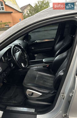 Позашляховик / Кросовер Mercedes-Benz M-Class 2006 в 