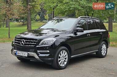Внедорожник / Кроссовер Mercedes-Benz M-Class 2014 в 