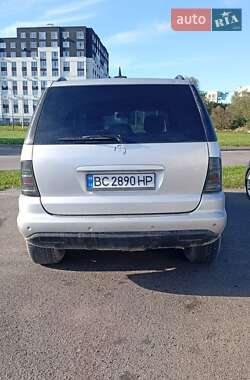 Внедорожник / Кроссовер Mercedes-Benz M-Class 2003 в 