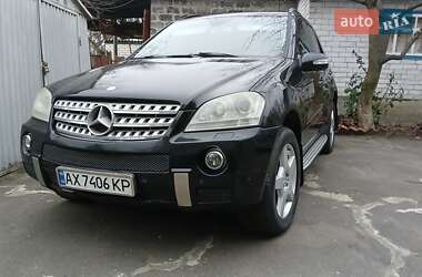 Позашляховик / Кросовер Mercedes-Benz M-Class 2008 в 