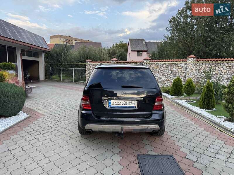 Внедорожник / Кроссовер Mercedes-Benz M-Class 2006 в Мукачево
