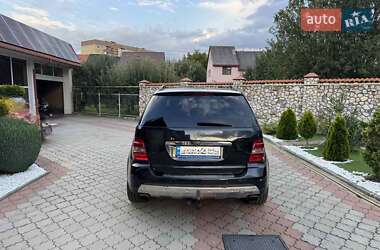 Внедорожник / Кроссовер Mercedes-Benz M-Class 2006 в 
