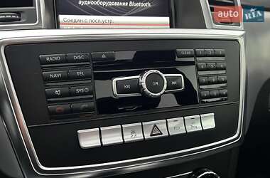 Внедорожник / Кроссовер Mercedes-Benz M-Class 2013 в 