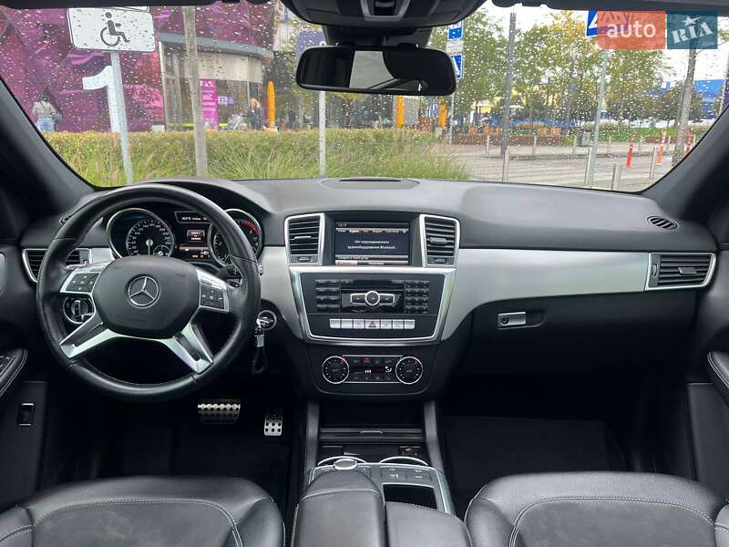 Позашляховик / Кросовер Mercedes-Benz M-Class 2013 в Києві
