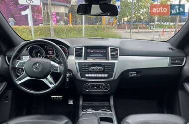 Внедорожник / Кроссовер Mercedes-Benz M-Class 2013 в 