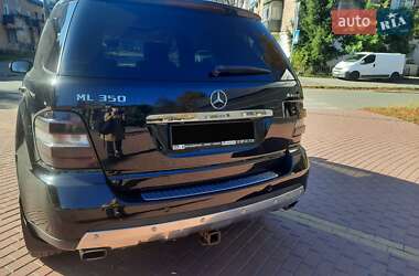 Внедорожник / Кроссовер Mercedes-Benz M-Class 2007 в 