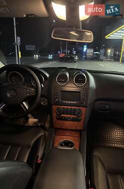 Внедорожник / Кроссовер Mercedes-Benz M-Class 2007 в 