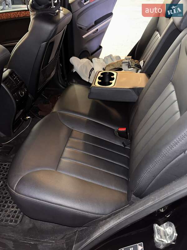 Внедорожник / Кроссовер Mercedes-Benz M-Class 2007 в Киеве