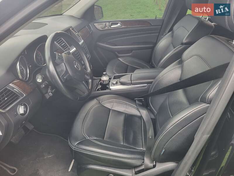 Внедорожник / Кроссовер Mercedes-Benz M-Class 2011 в Черновцах фото 4 Внедорожник / Кроссовер Mercedes-Benz M-Class 2011 в Черновцах