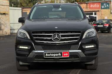 Позашляховик / Кросовер Mercedes-Benz M-Class 2012 в 