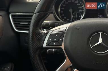 Позашляховик / Кросовер Mercedes-Benz M-Class 2012 в 