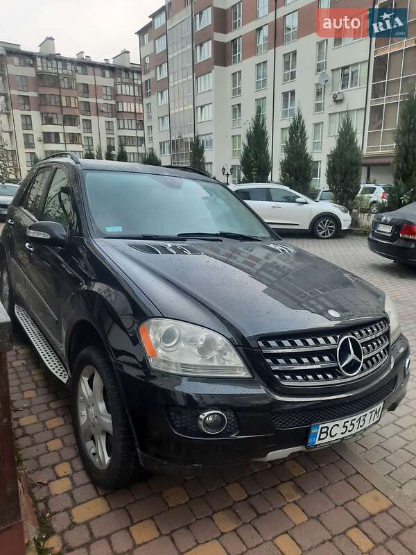 Mercedes-Benz M-Class 2007