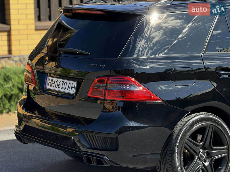 Позашляховик / Кросовер Mercedes-Benz M-Class 2015 в Вінниці фото 9 Позашляховик / Кросовер Mercedes-Benz M-Class 2015 в Вінниці