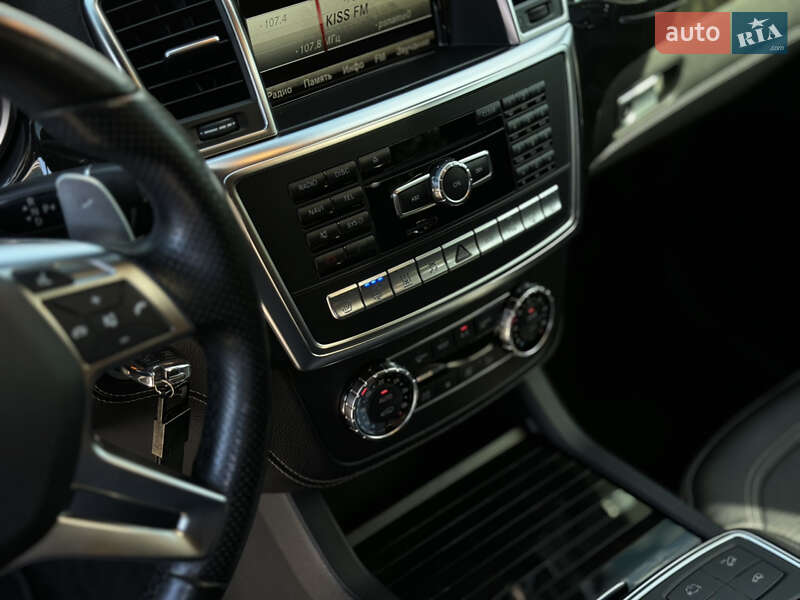 Позашляховик / Кросовер Mercedes-Benz M-Class 2015 в Вінниці фото 60 Позашляховик / Кросовер Mercedes-Benz M-Class 2015 в Вінниці