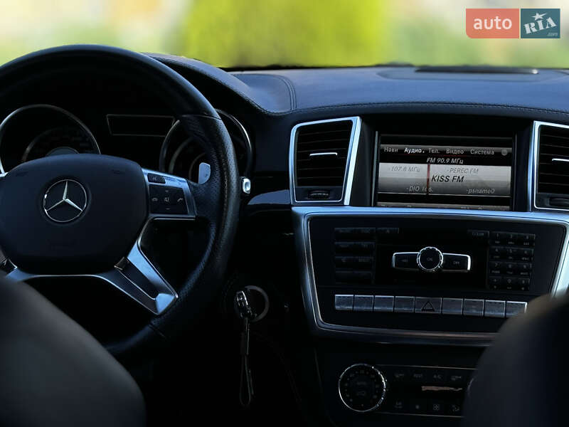 Позашляховик / Кросовер Mercedes-Benz M-Class 2015 в Вінниці фото 90 Позашляховик / Кросовер Mercedes-Benz M-Class 2015 в Вінниці
