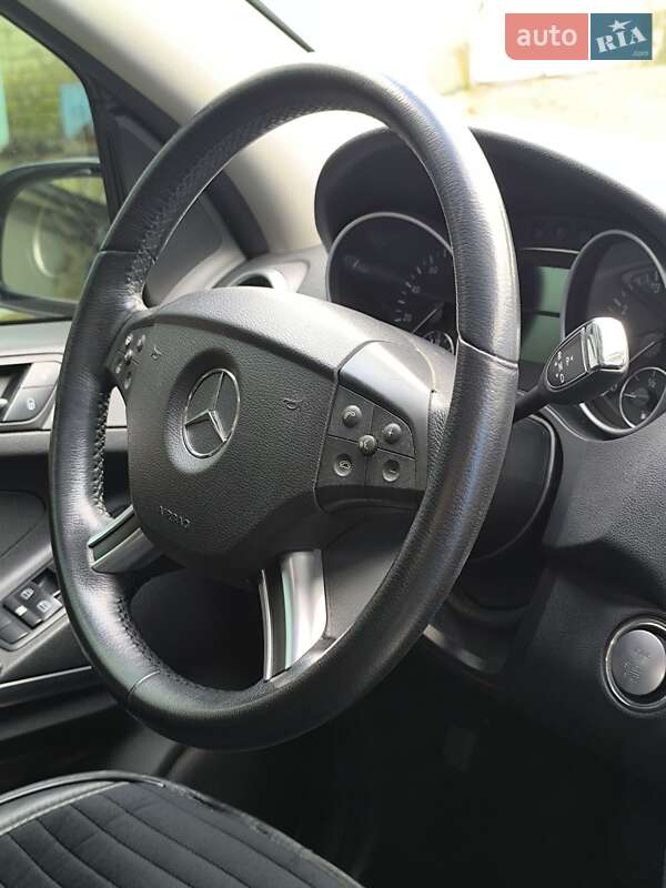 Внедорожник / Кроссовер Mercedes-Benz M-Class 2008 в Южноукраинске фото 12 Внедорожник / Кроссовер Mercedes-Benz M-Class 2008 в Южноукраинске