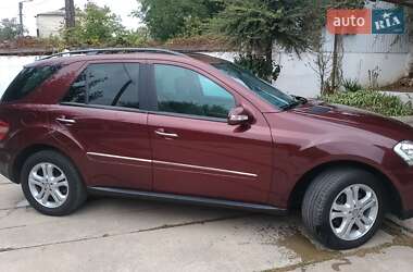 Внедорожник / Кроссовер Mercedes-Benz M-Class 2008 в 