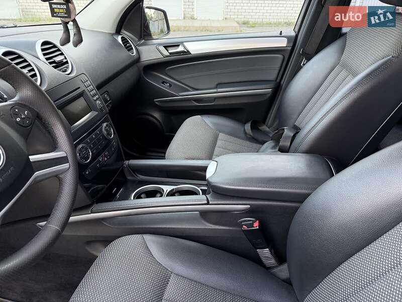 Внедорожник / Кроссовер Mercedes-Benz M-Class 2011 в Днепре