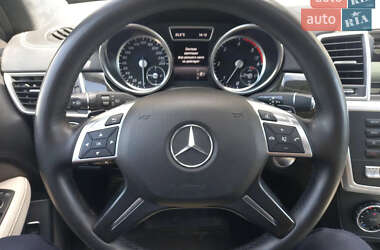 Позашляховик / Кросовер Mercedes-Benz M-Class 2015 в  фото 17 Позашляховик / Кросовер Mercedes-Benz M-Class 2015 в