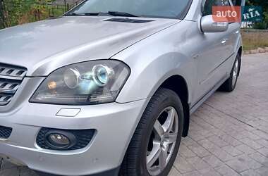 Внедорожник / Кроссовер Mercedes-Benz M-Class 2008 в 