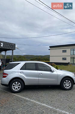 Позашляховик / Кросовер Mercedes-Benz M-Class 2008 в 