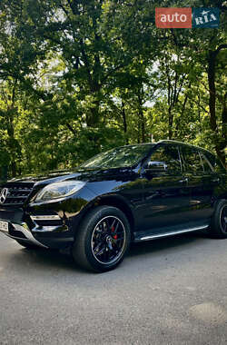 Внедорожник / Кроссовер Mercedes-Benz M-Class 2012 в Хмельнике
