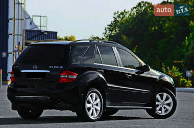Позашляховик / Кросовер Mercedes-Benz M-Class 2008 в 