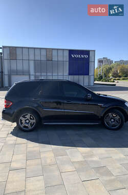 Внедорожник / Кроссовер Mercedes-Benz M-Class 2007 в 