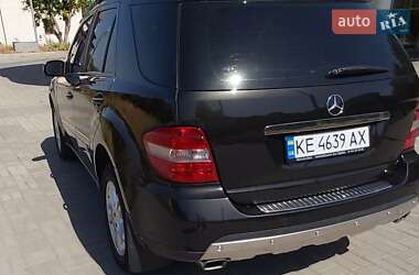 Внедорожник / Кроссовер Mercedes-Benz M-Class 2007 в 