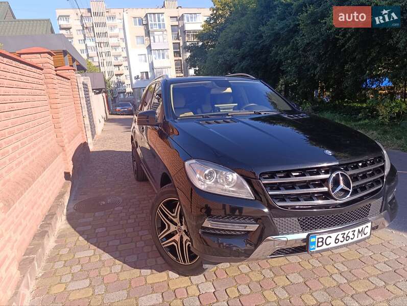 Внедорожник / Кроссовер Mercedes-Benz M-Class 2013 в Львове